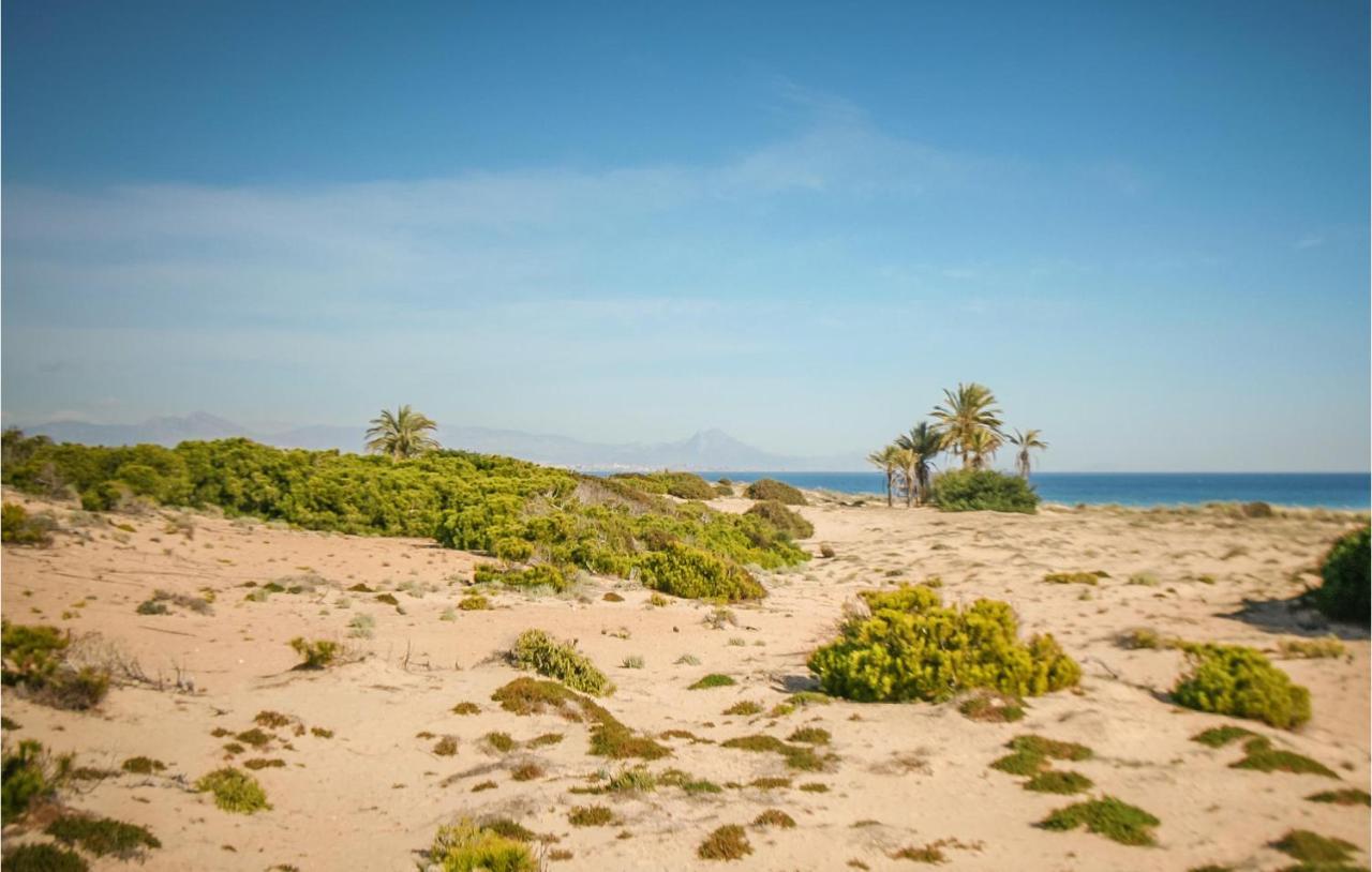 Lovely Apartment In Santa Pola With Wifi Екстер'єр фото